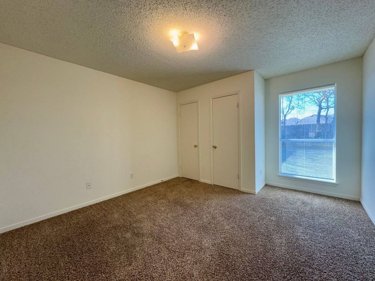 House for rent at 1008 Parkview Circle, Hewitt, TX 76643