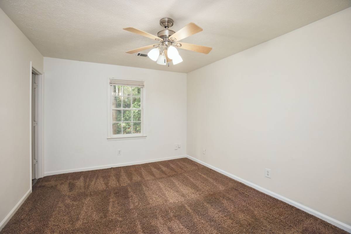 Apartment for rent at 5559 Estates Court, Norcross, GA 30093
