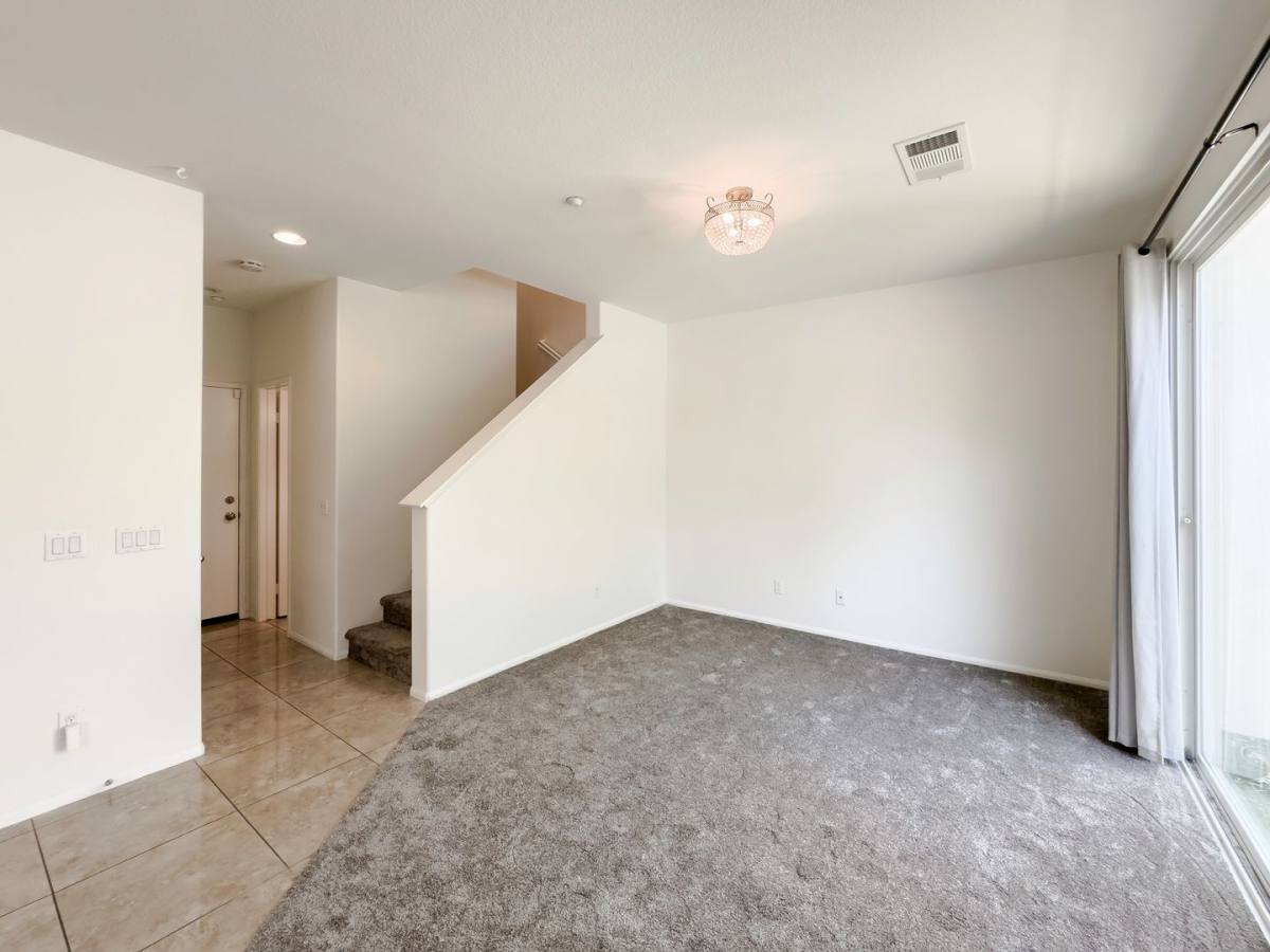 Townhouse for rent at 31118 Black Maple Dr, Temecula, CA 92592