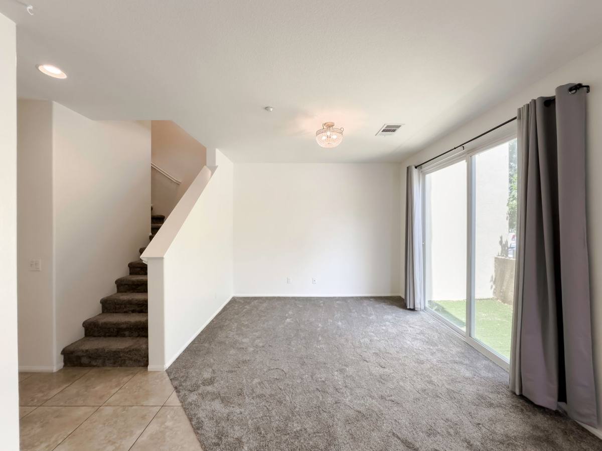 Townhouse for rent at 31118 Black Maple Dr, Temecula, CA 92592