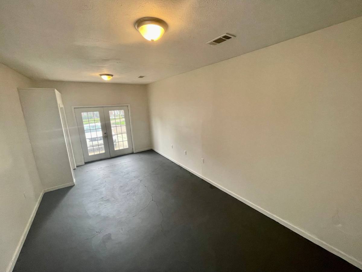 House for rent at 2007 Red Oak Dr, Brandon, MS 39042