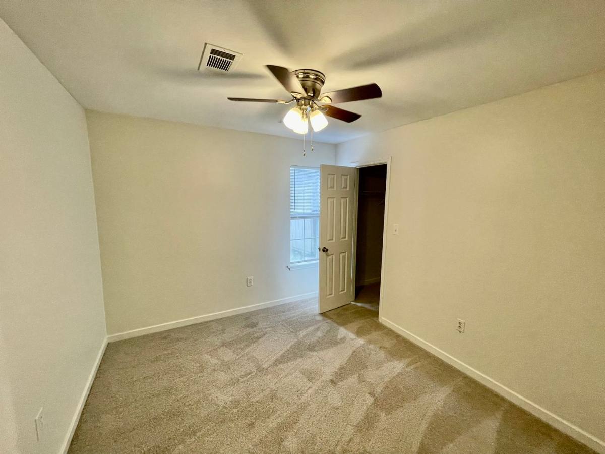 House for rent at 2007 Red Oak Dr, Brandon, MS 39042