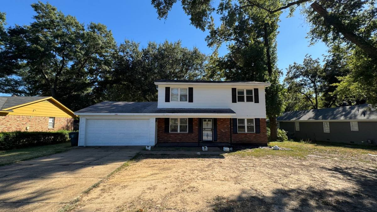 House for rent at 1491 E Holmes Rd, Memphis, TN 38116