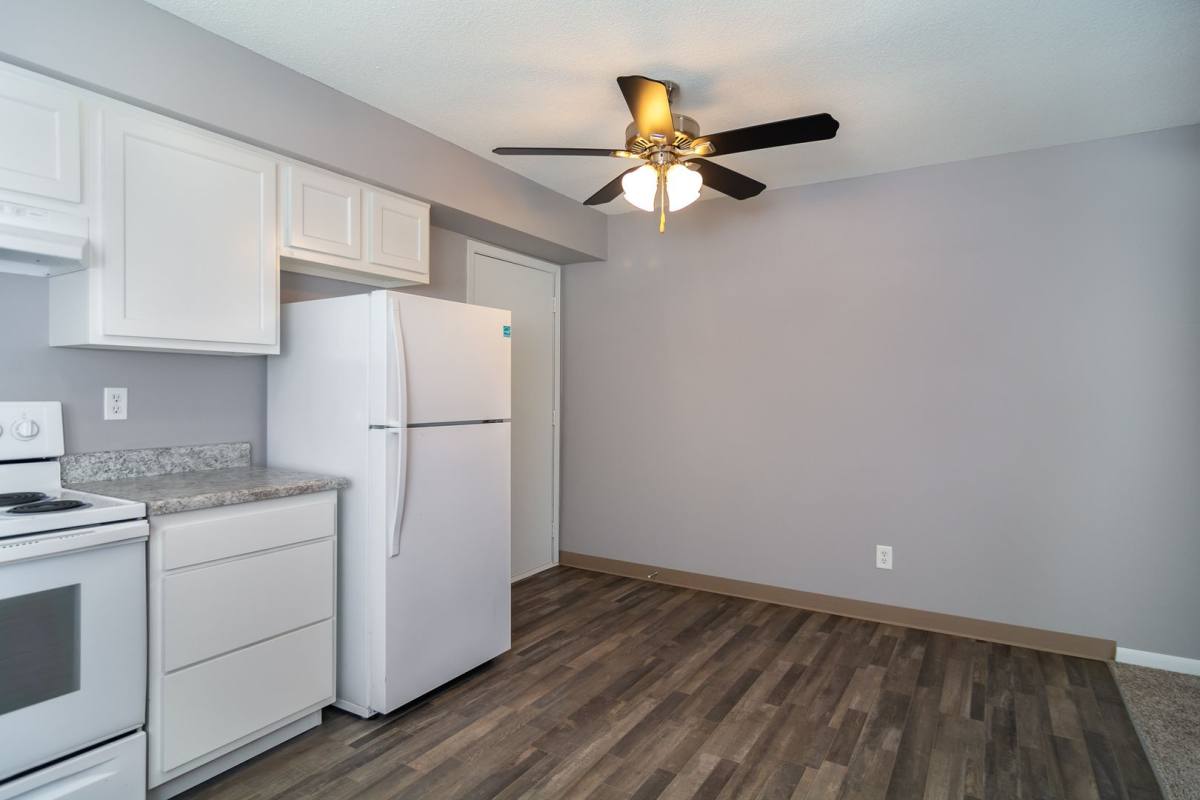 Apartment for rent at 1511 Thomas Dr, Bellevue, NE 68005