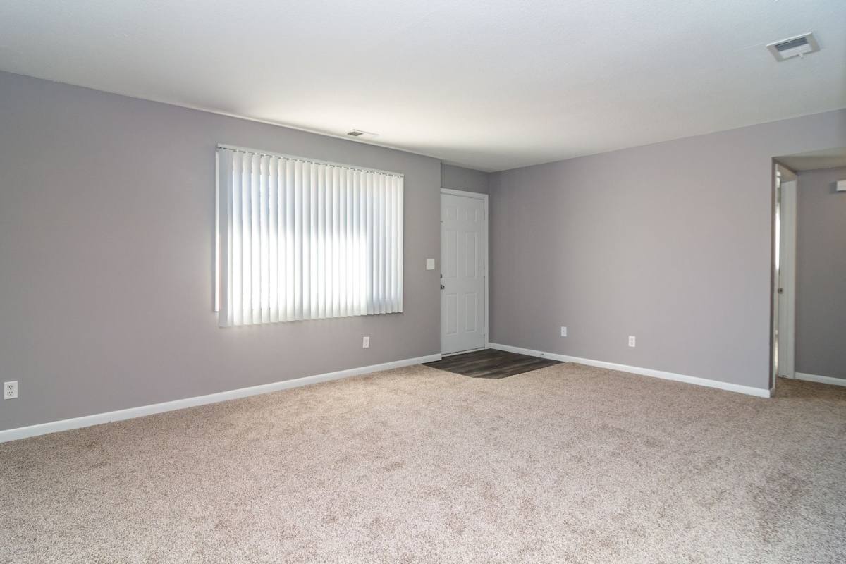 Apartment for rent at 1511 Thomas Dr, Bellevue, NE 68005