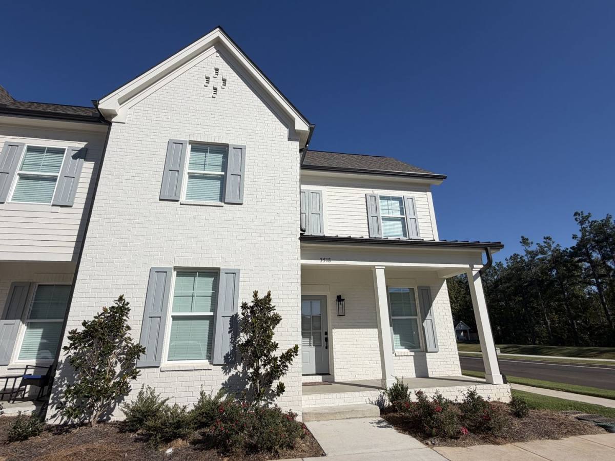 Townhouse for rent at 3518 Fenwick Way, Oxford, MS 38655