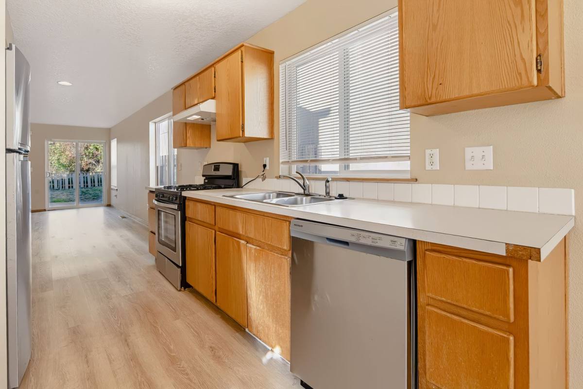 Townhouse for rent at 14154-14198 SE Summerfield Loop, Happy Valley, OR 97086