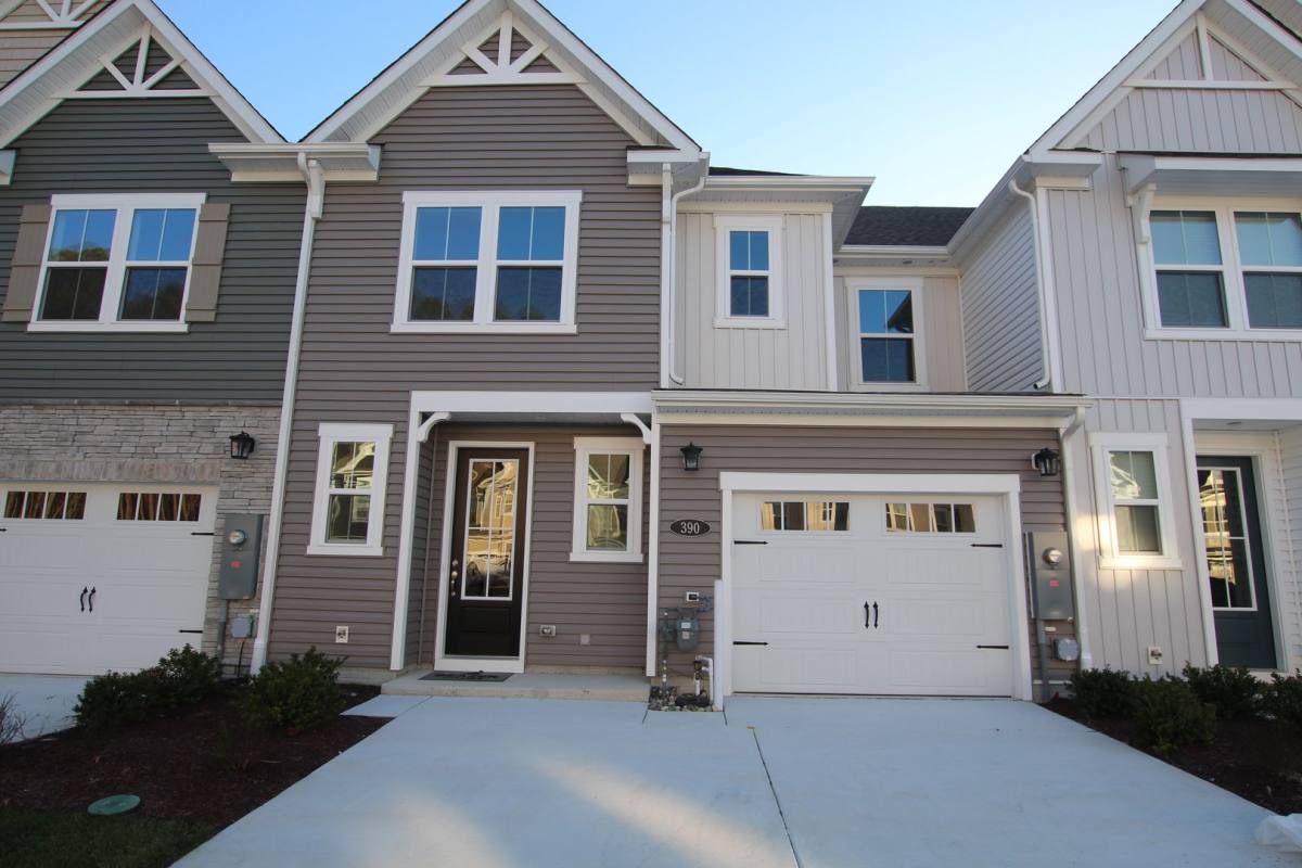 Townhouse for rent at 390 Scranton Lane, Ocean View, DE 19970