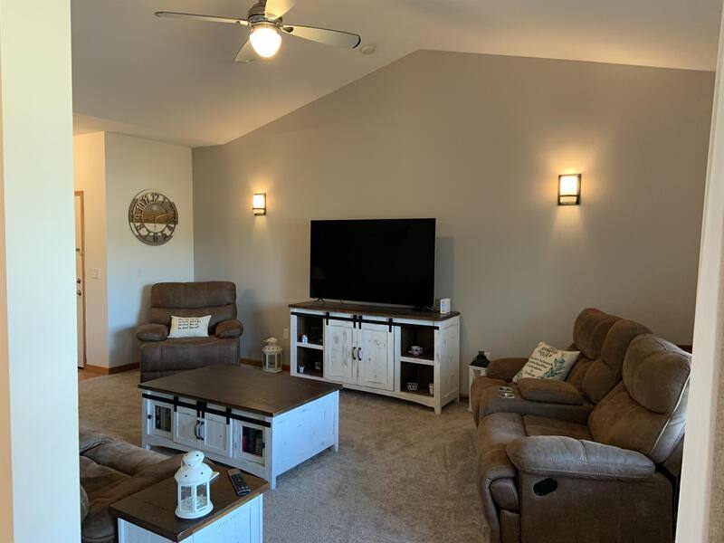 Apartment for rent at 1305 Boon St #1, Sumas, WA 98295