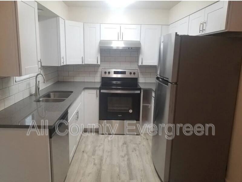 Apartment for rent at 1405 Wright Ave #B, Sumner, WA 98390