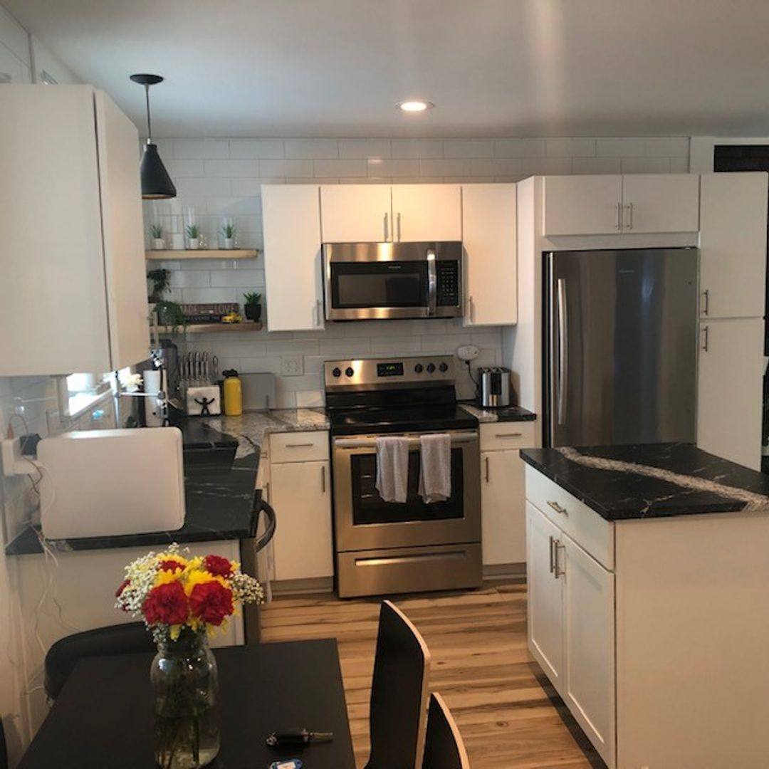 Apartment for rent at 408 Hillsborough, Chapel Hill, NC 27514