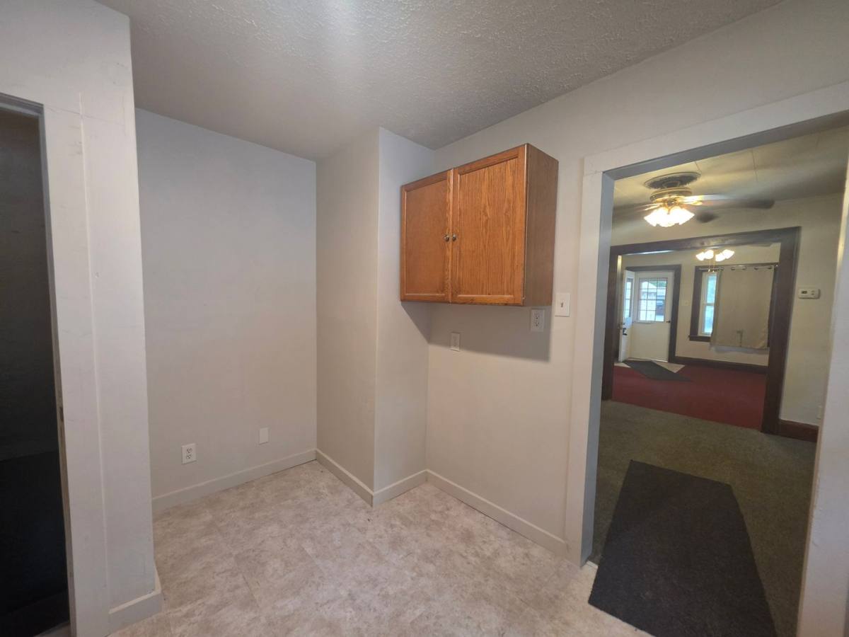 House for rent at 1164 McIntosh Ave, Akron, OH 44314