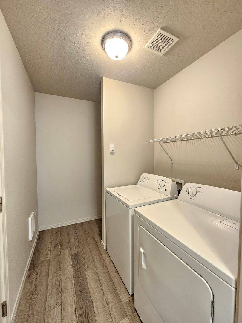 Townhouse for rent at 17610-17616 E Cowley Ave, Greenacres, WA 99016