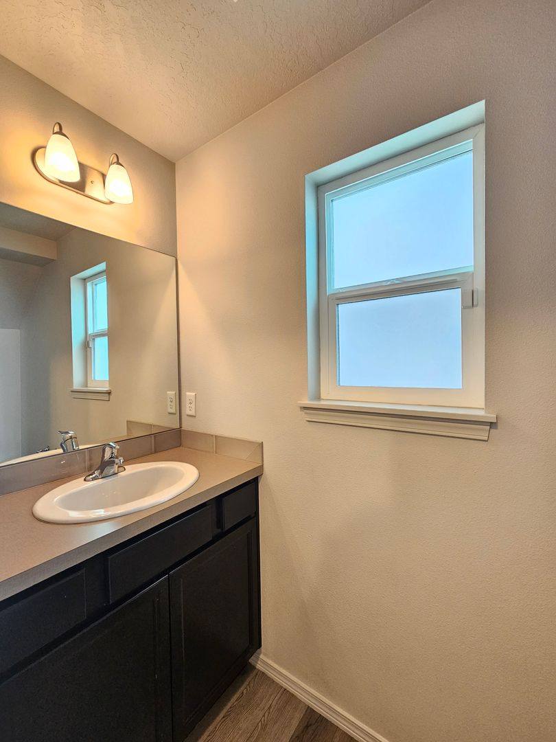 Townhouse for rent at 17610-17616 E Cowley Ave, Greenacres, WA 99016