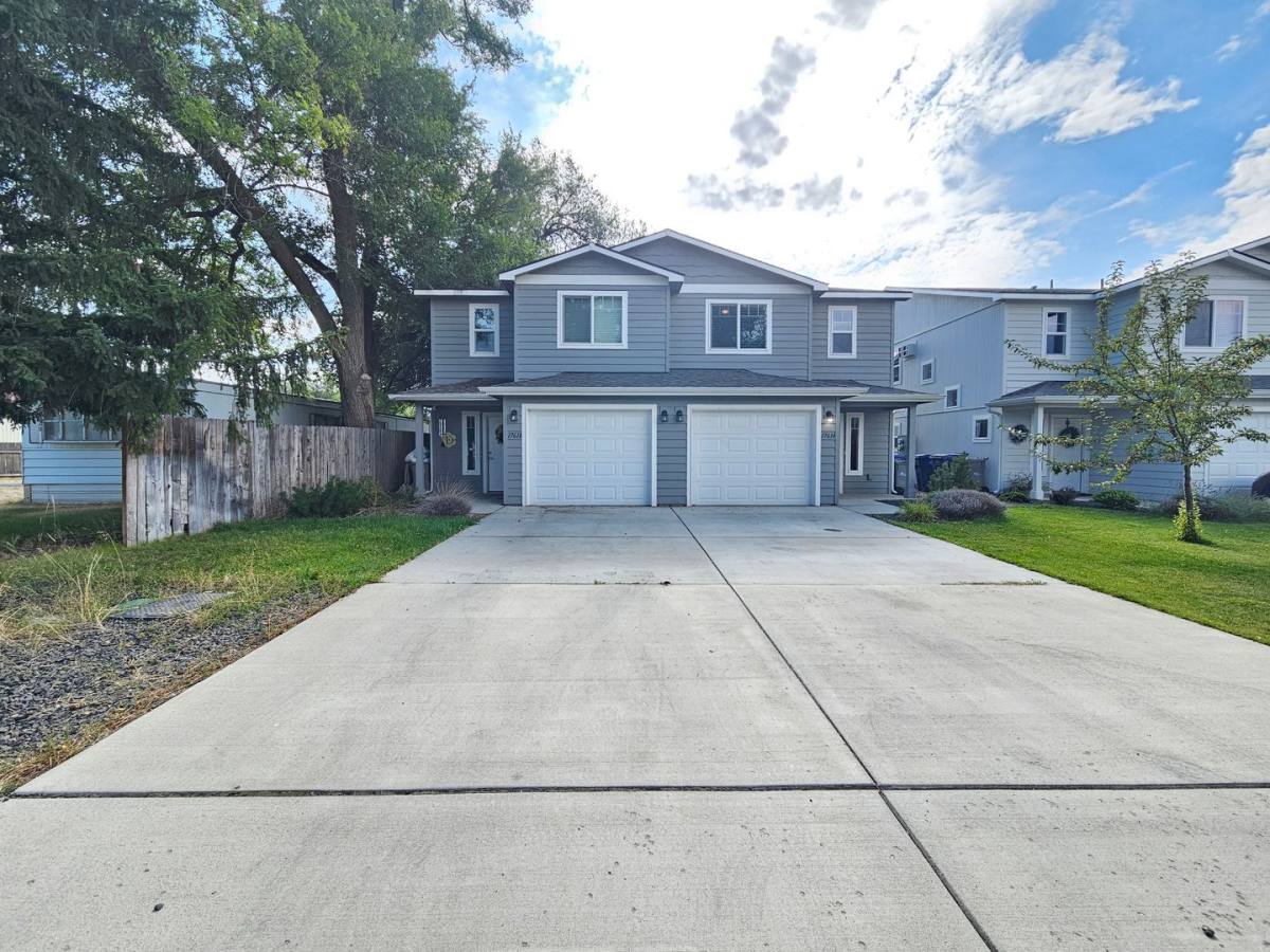 Townhouse for rent at 17610-17616 E Cowley Ave, Greenacres, WA 99016