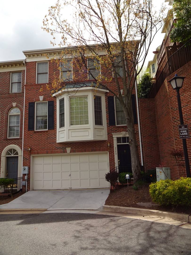 Townhouse for rent at 2540 Gadsby Place, Alexandria, VA 22311