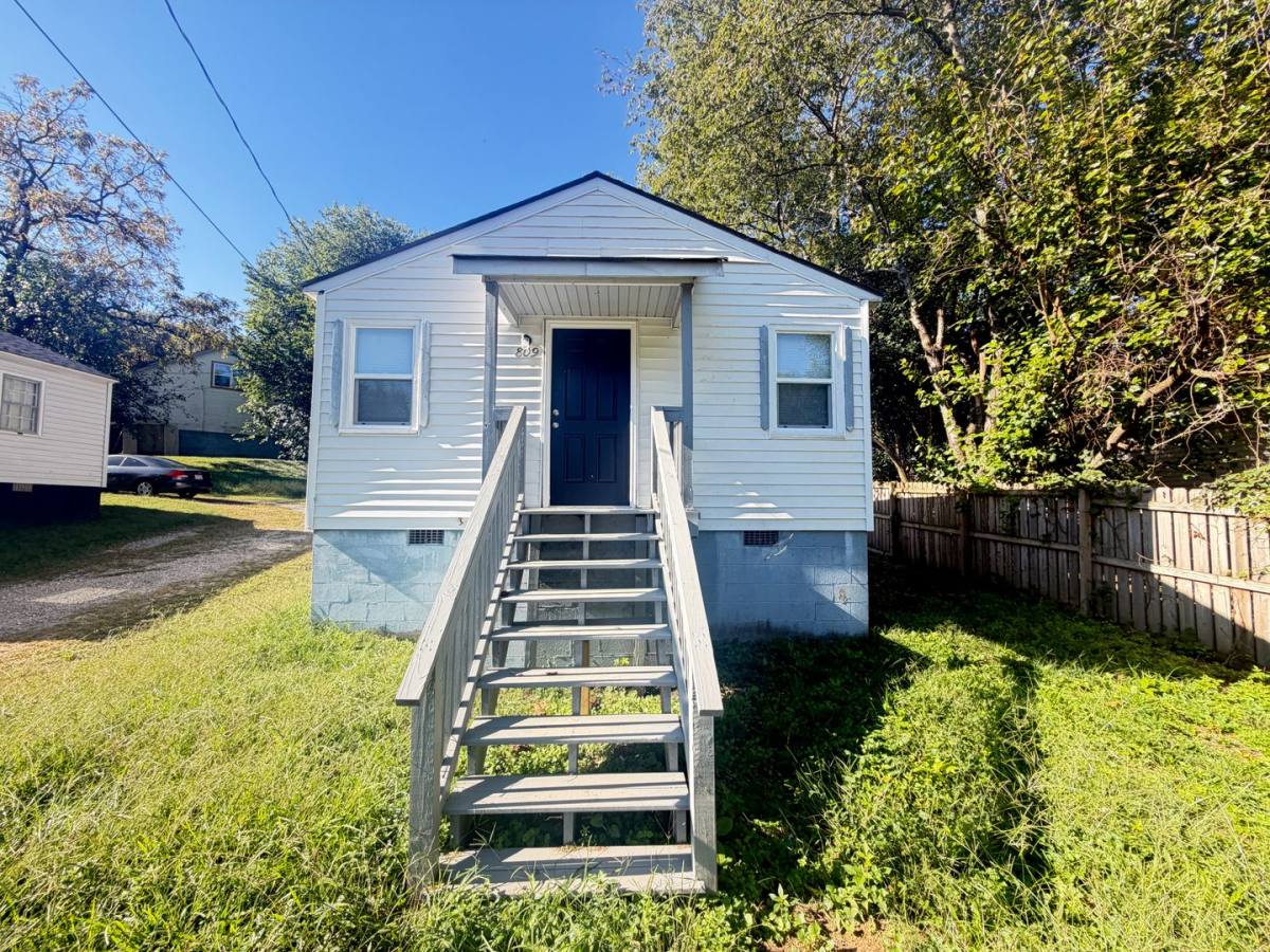 House for rent at 809 Oval St, Kannapolis, NC 28081