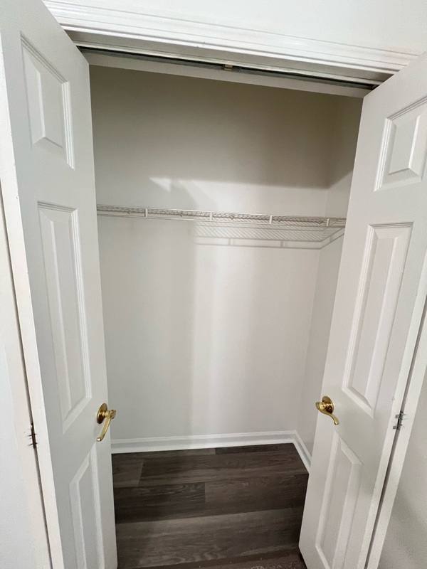 Apartment for rent at 113 N Harrison St #5, Alexandria, IN 46001