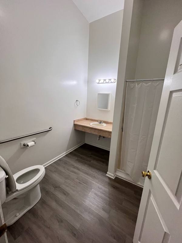 Apartment for rent at 113 N Harrison St #5, Alexandria, IN 46001