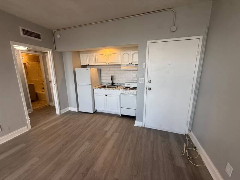 Apartment for rent at 311 W Ashley St #703, Jacksonville, FL 32202