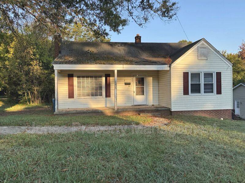 House for rent at 900 N Green St, Salisbury, NC 28144