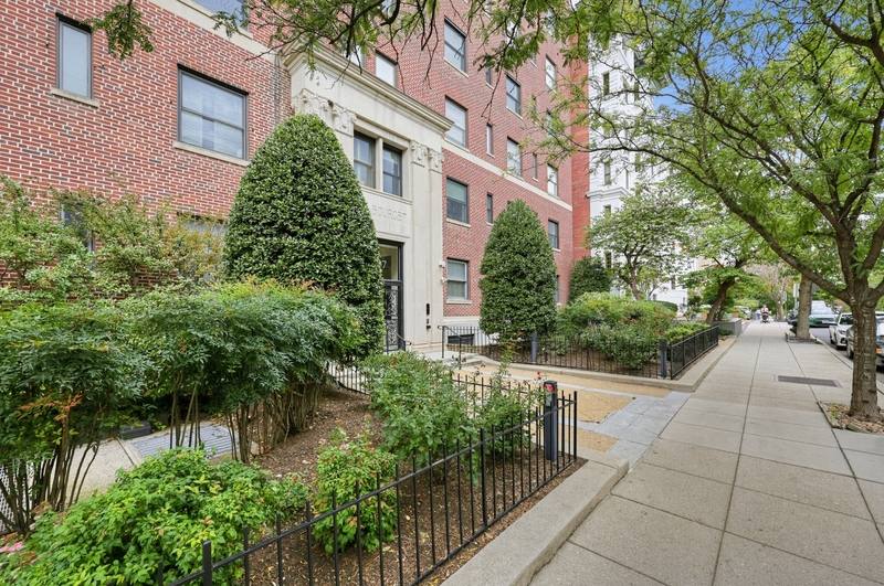 Apartment for rent at 2127 California St NW #401-401, Washington, DC 20008