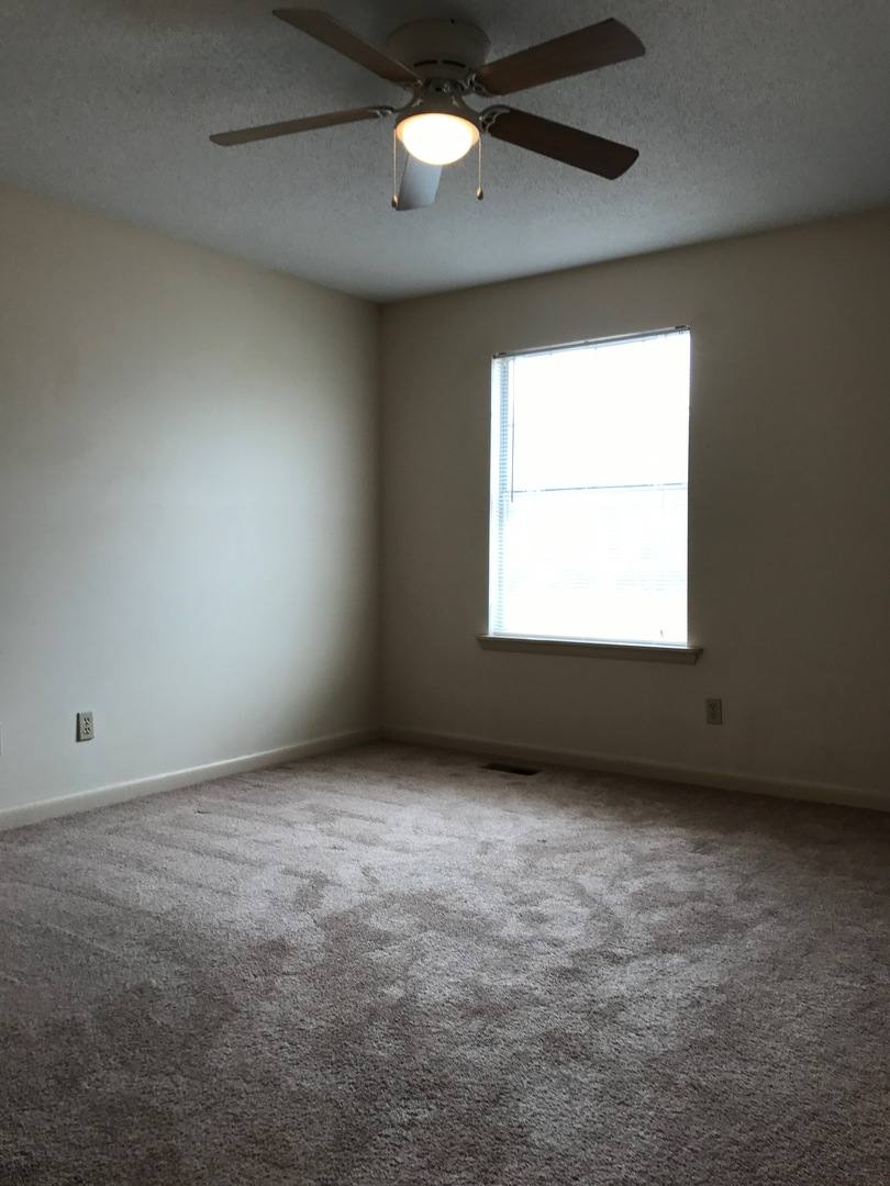 Apartment for rent at 40 Carriage Lane, Oxford, AL 36203