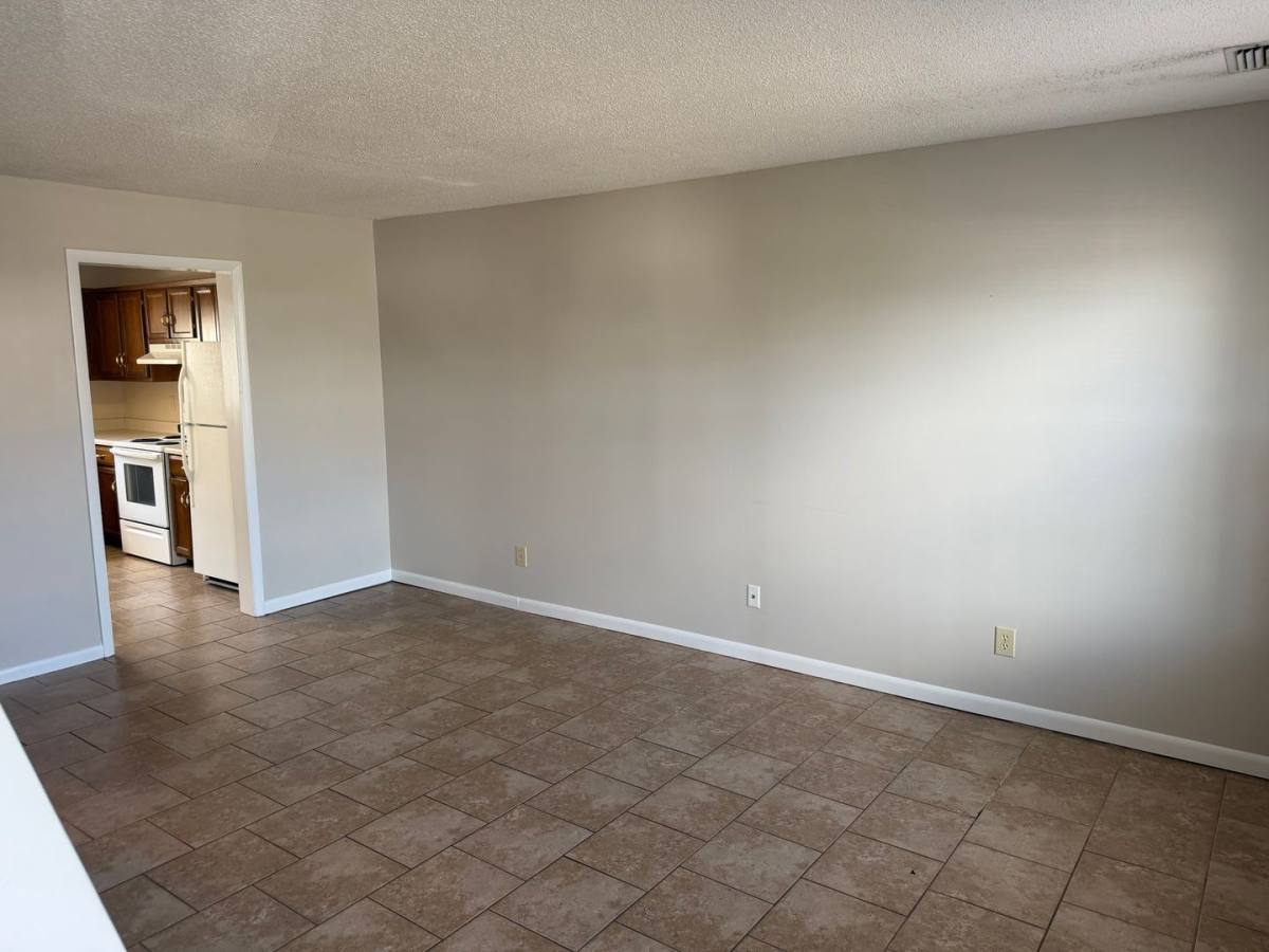 Apartment for rent at 40 Carriage Lane, Oxford, AL 36203