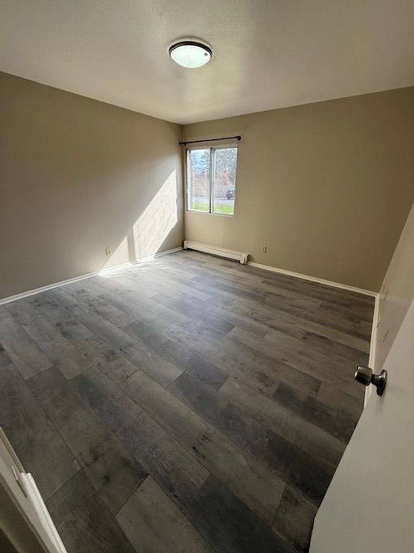 Apartment for rent at 1735 15th Ave, Kenosha, WI 53140