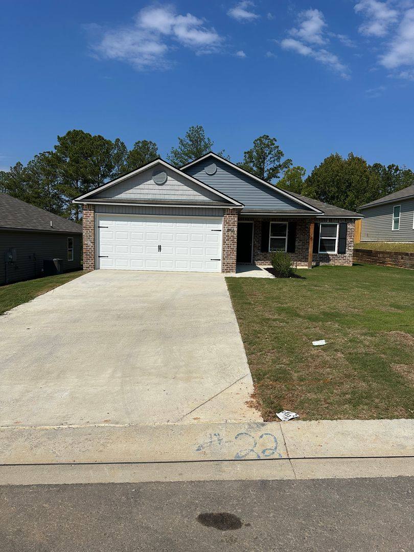 House for rent at 2160 W Middlebrooke Crossing, Odenville, AL 35120