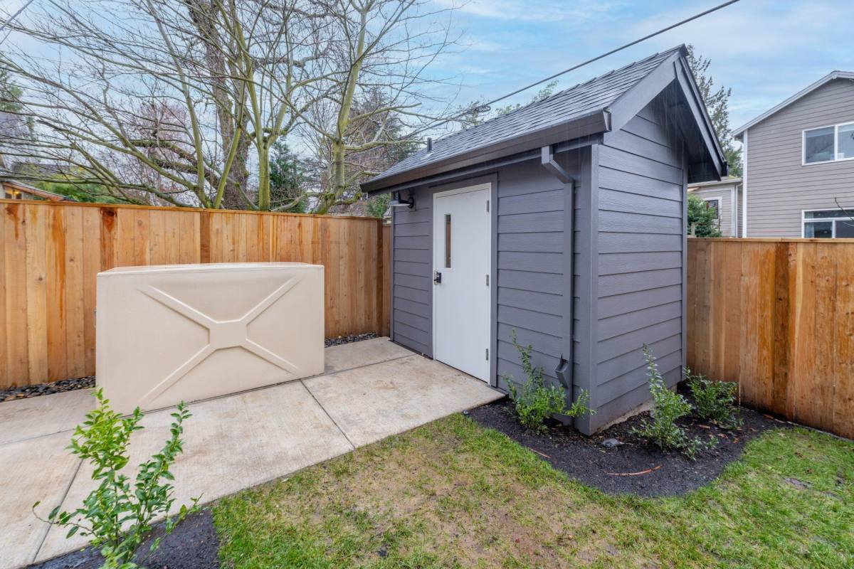 Condo for rent at 3591 N Michigan Ave, Portland, OR 97227