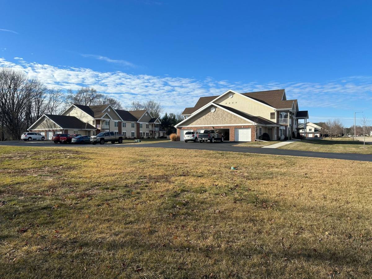 Apartment for rent at 575 Sunset Dr, Milton, WI 53563