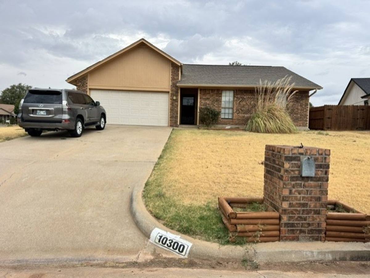 House for rent at 10300 McKinley Court, Oklahoma City, OK 73139