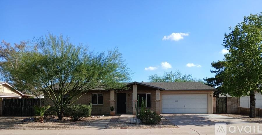 House for rent at 3515 E Cortez St, Phoenix, AZ 85028