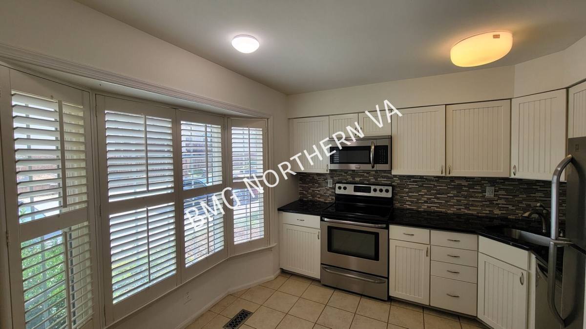 Townhouse for rent at 6106 Heron Pond Court, Burke, VA 22015