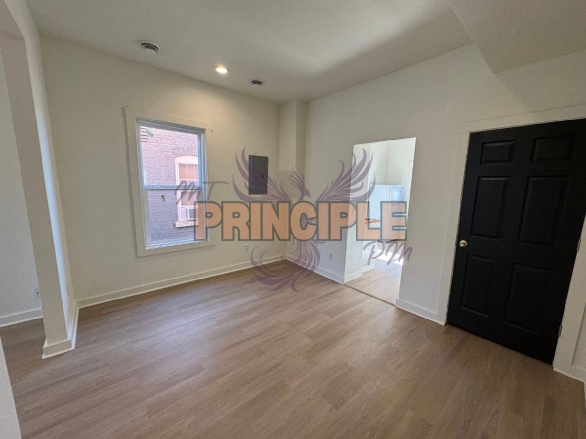 Apartment for rent at 647-649 1 2 S Idaho, Butte, MT 59701