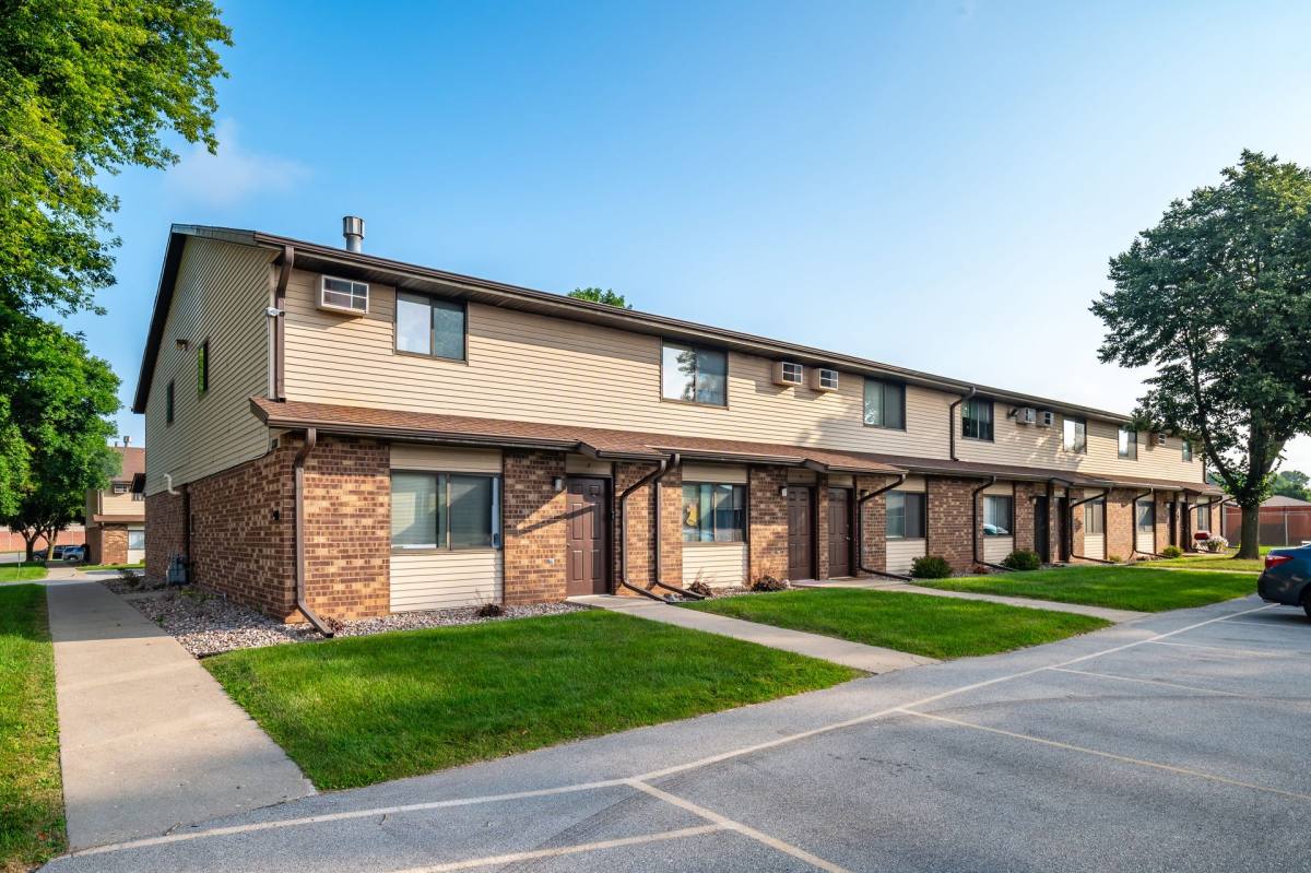 Townhouse for rent at Pilgrim Way Residences, 1086 Pilgrim Way, Green Bay, WI 54304