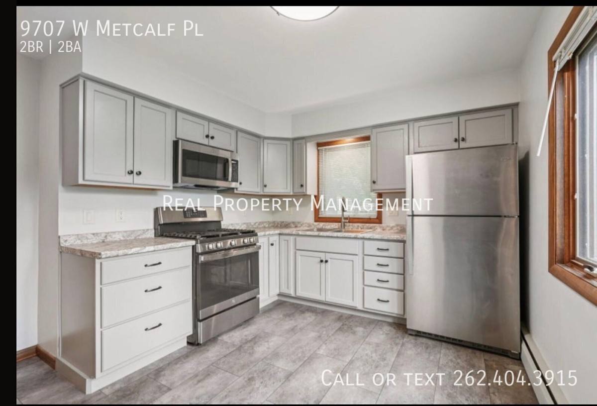 Apartment for rent at 9707 W Metcalf Place, Milwaukee, WI 53222