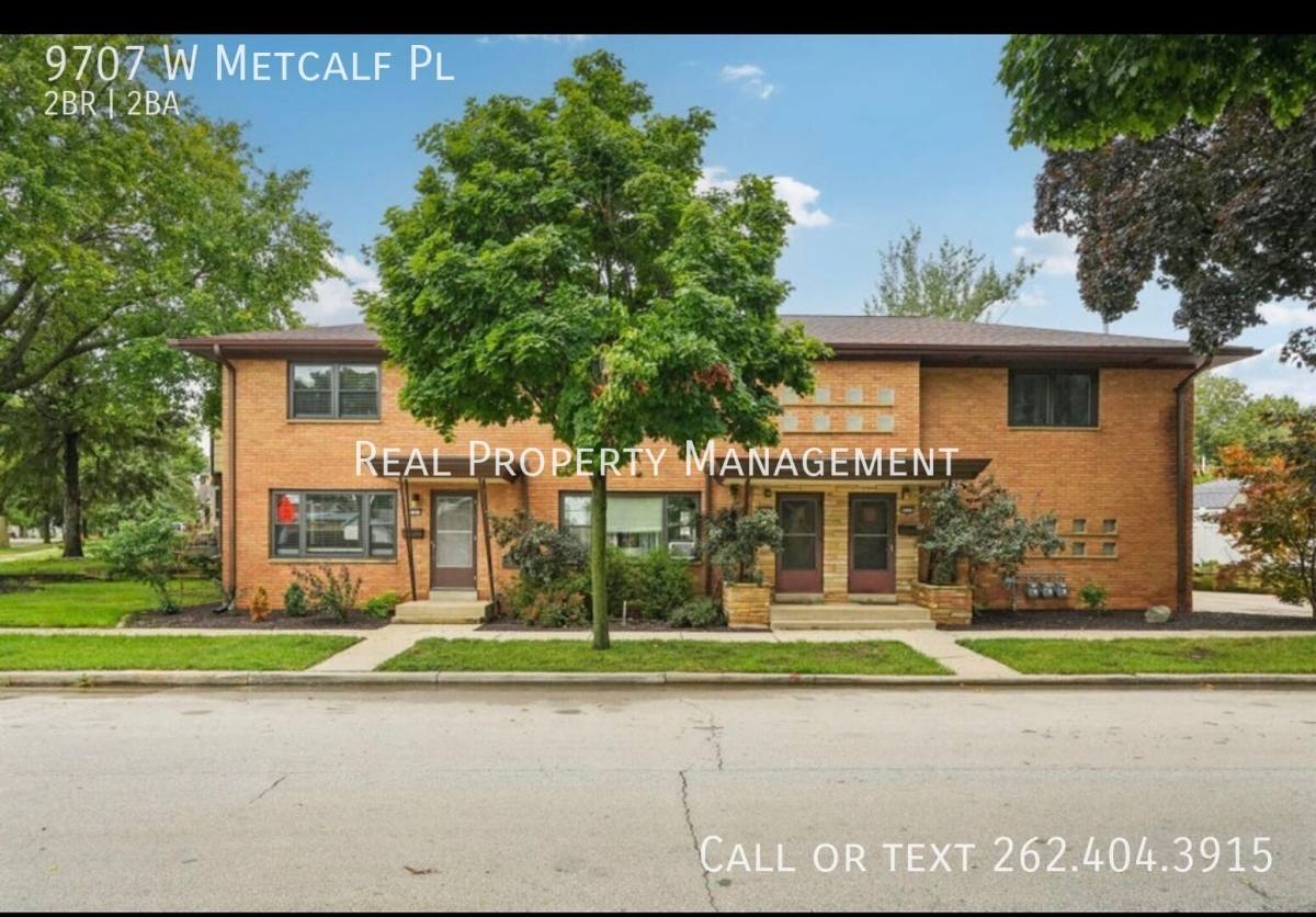 Apartment for rent at 9707 W Metcalf Place, Milwaukee, WI 53222