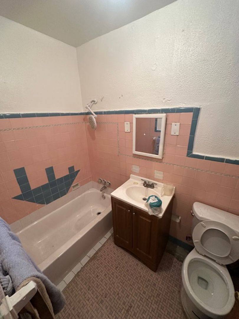 House for rent at 6505 Woodland Ave, Philadelphia, PA 19142