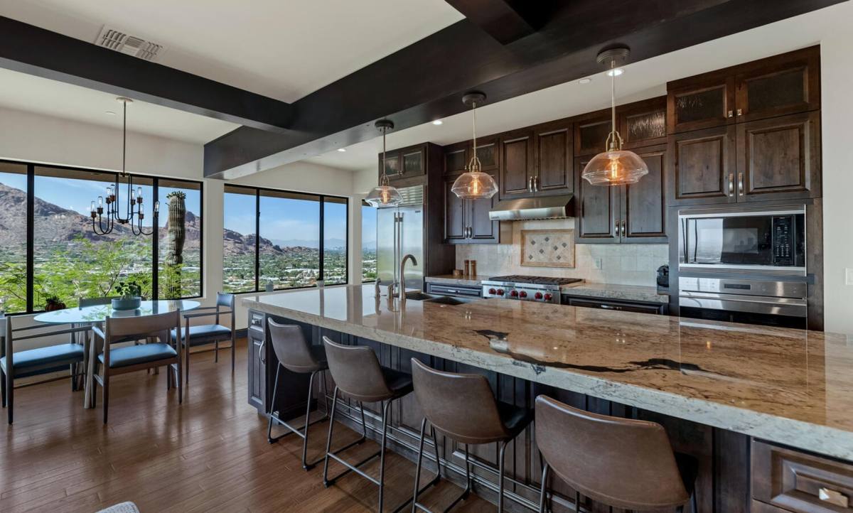 House for rent at 5800 E Glen Dr, Paradise Valley, AZ 85253