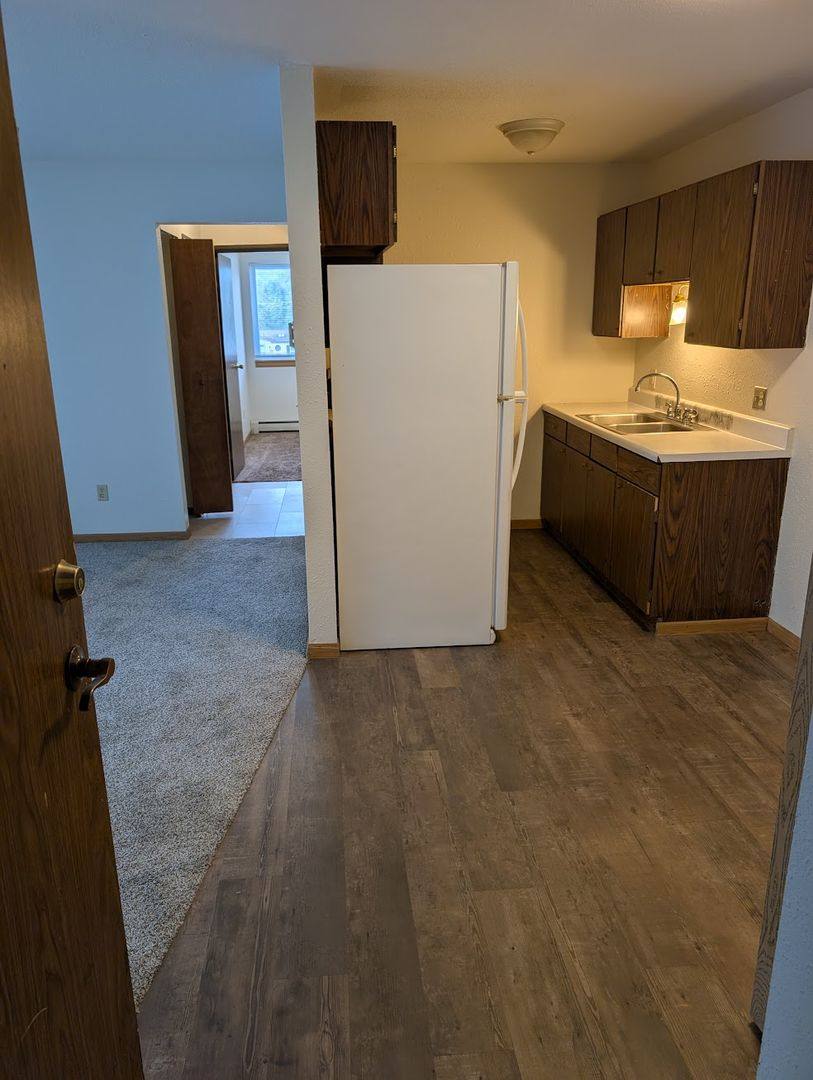 Apartment for rent at 250 21st St N W, Owatonna, MN 55060