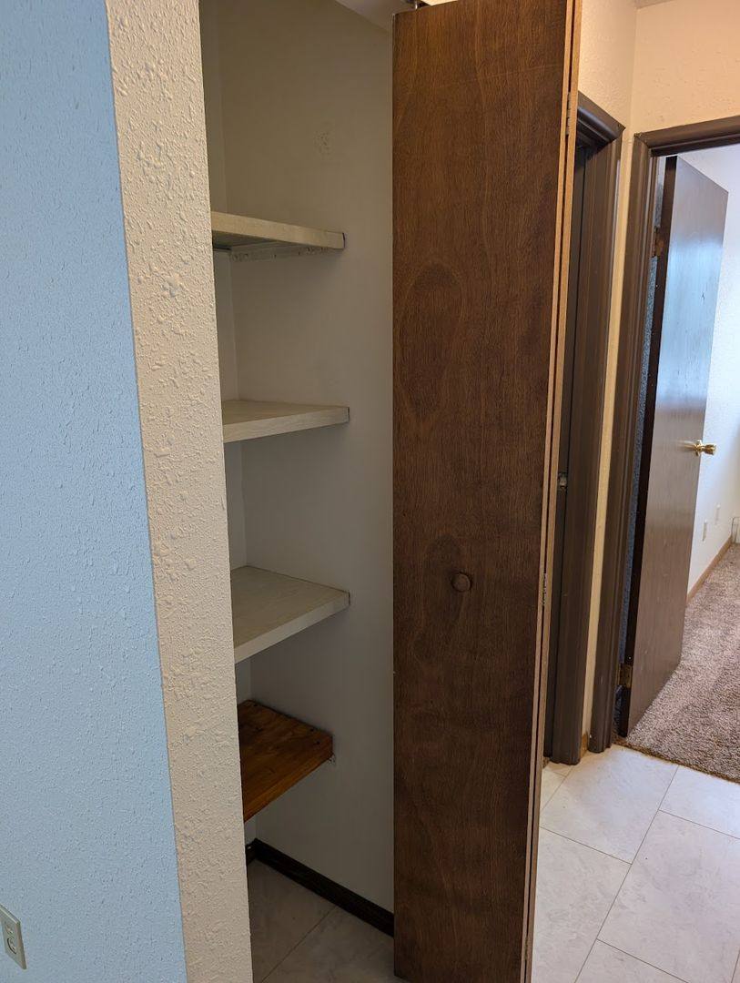 Apartment for rent at 250 21st St N W, Owatonna, MN 55060