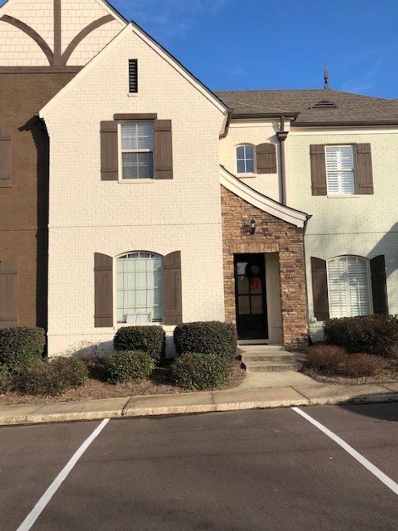 Townhouse for rent at 2495 Old Taylor Rd #1205, Oxford, MS 38655