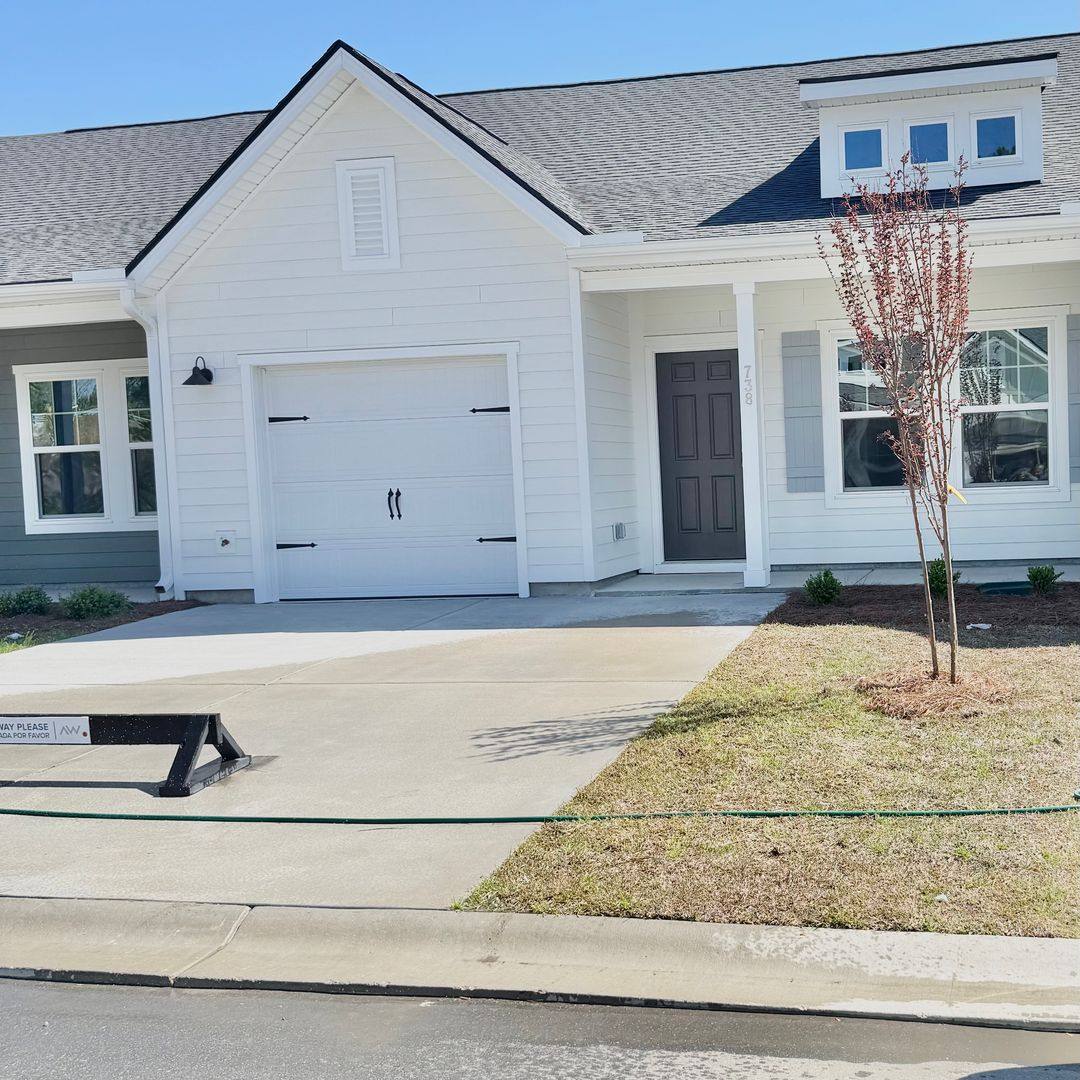 Townhouse for rent at 738 Ebb Tide Rd, Little River, SC 29566