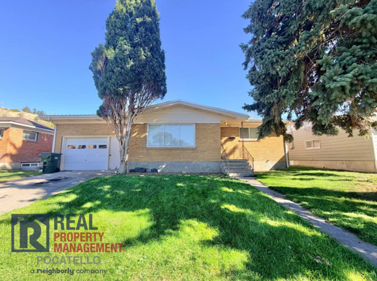 House for rent at 216 Thurston Ave, Pocatello, ID 83201