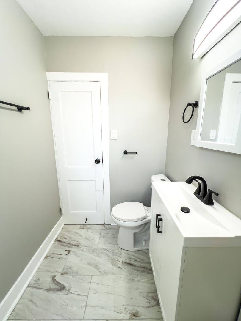 Apartment for rent at 5548 Woodland Ave, Pennsauken, NJ 08110
