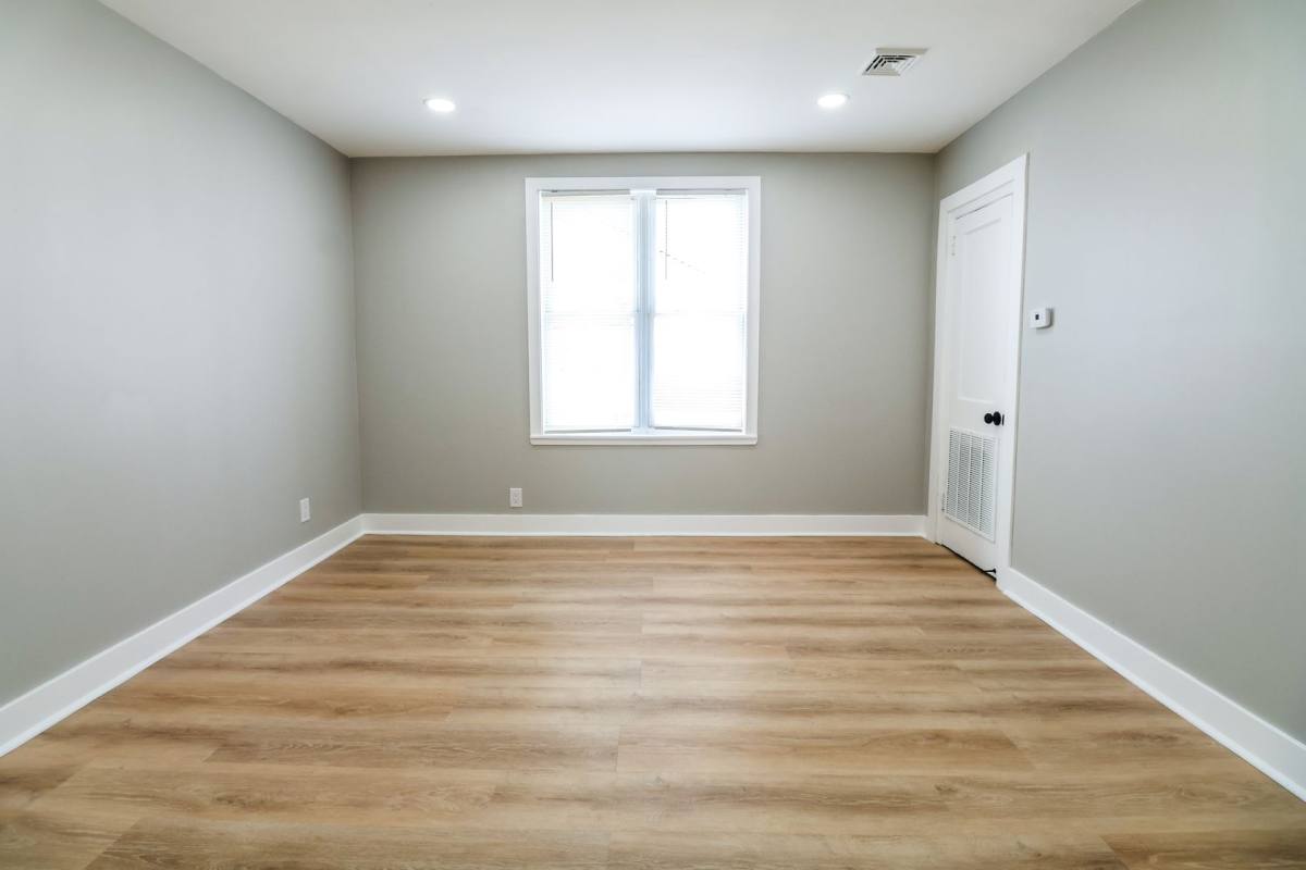 Apartment for rent at 5548 Woodland Ave, Pennsauken, NJ 08110