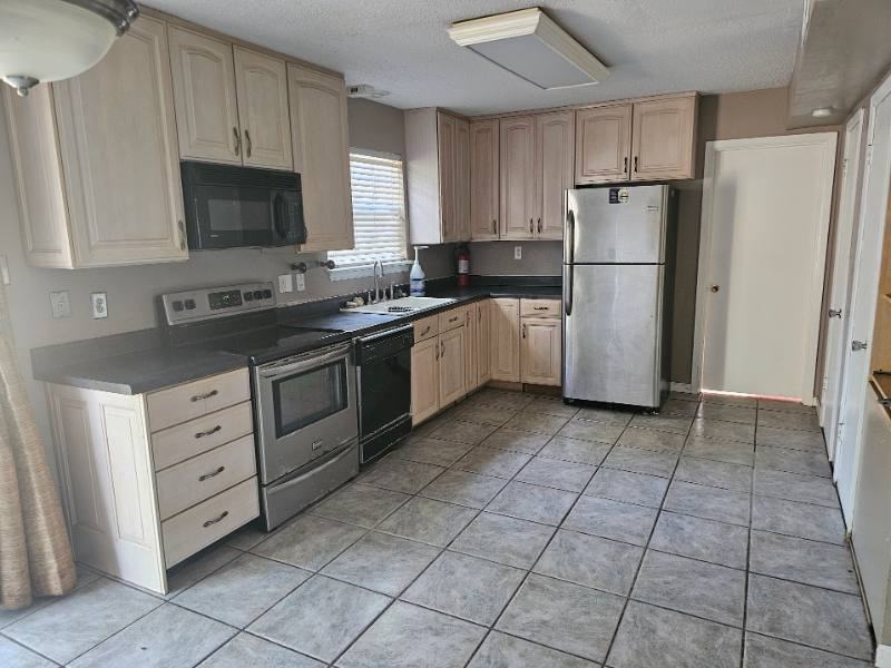 House for rent at 1942 Mediamolle Dr, New Orleans, LA 70114