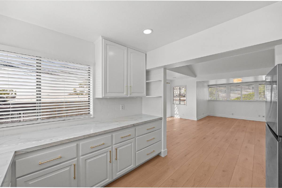 House for rent at 126 High Dr, Laguna Beach, CA 92651